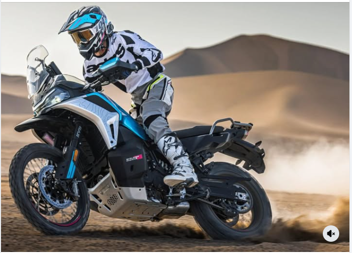 La CFMOTO 1000MT-X est chez Dafy Bourgoin Ovale Moto